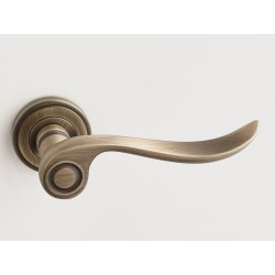 LARA door handle YEB - patined brushed brass